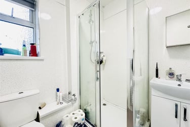 3 bed flat, Trent Bridge Buildings, West Bridgford, Nottingham, NG25FB - Image 6